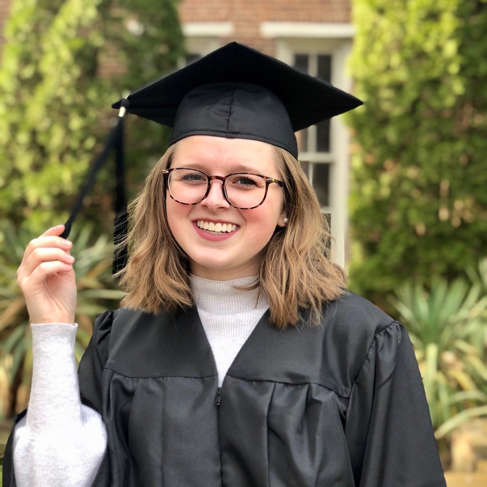Meet your Posher, Lauren